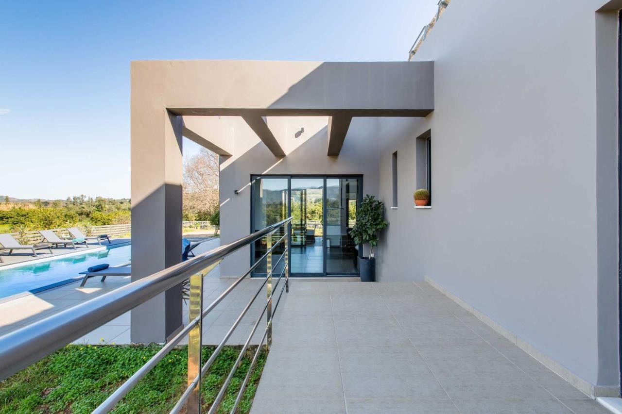 Villa Vega - Exclusive villa hidden in nature Chania  Exteriör bild