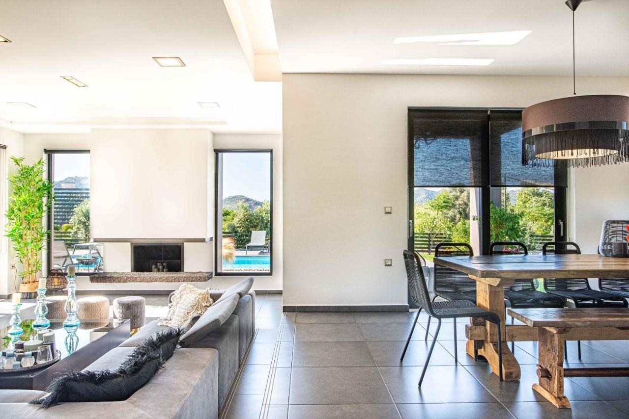 Villa Vega - Exclusive villa hidden in nature Chania  Exteriör bild